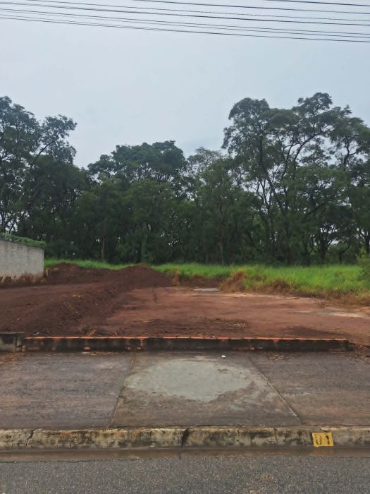 Terreno - Venda - Vilas dos Ipes - Boituva - SP