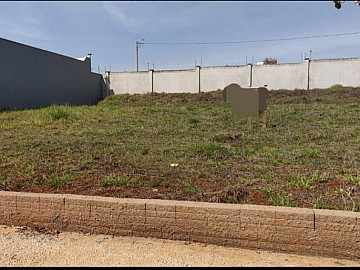 Terreno Comercial � Venda no Portal Ville Jardins