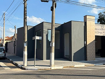Sala Comercial de Esquina