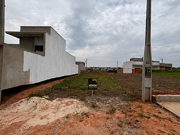 Terreno a venda no Campestre